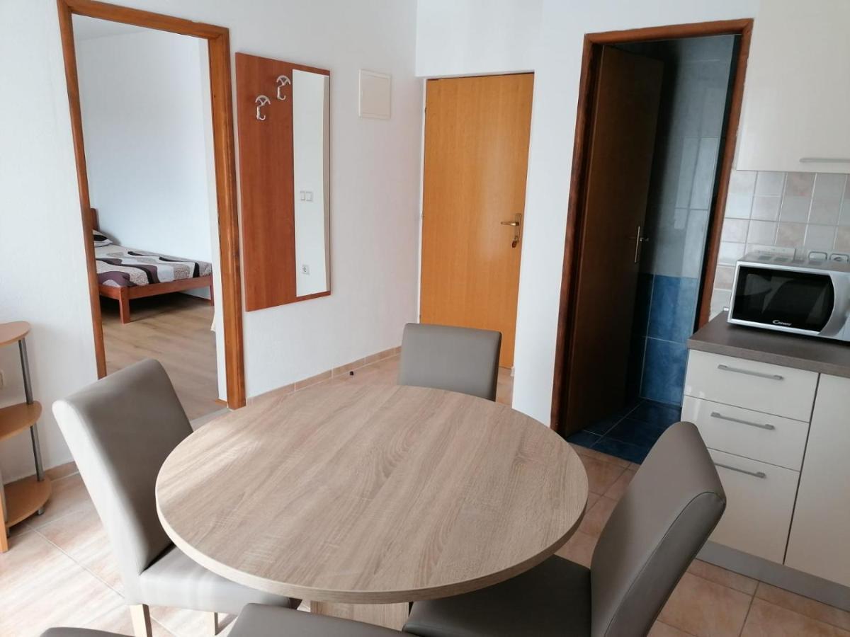 Apartment Niva Nin Bagian luar foto